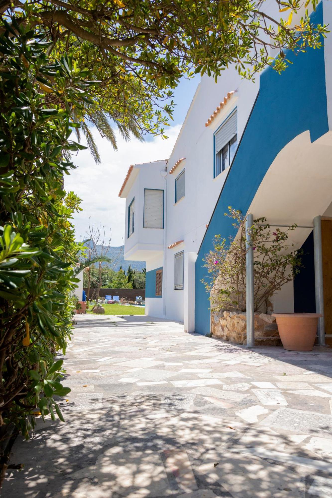 מלון דניה Aqua House מראה חיצוני תמונה