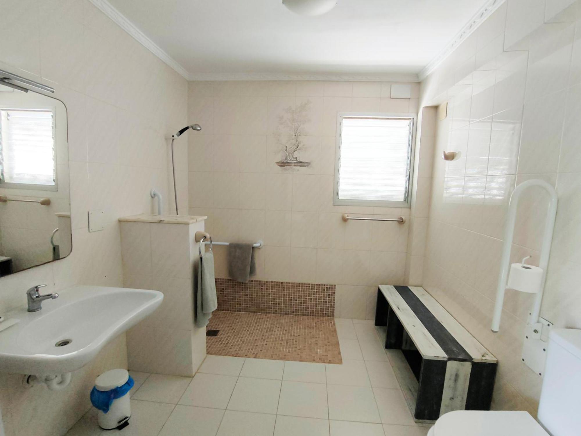 מלון דניה Aqua House חדר תמונה